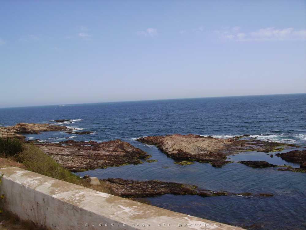 ORANIE 2008 FONTAINE DES GAZELLES 6.jpg